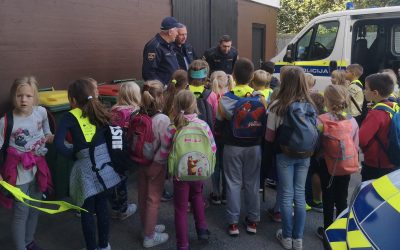 Obisk policijske postaje Bled, 2. razred